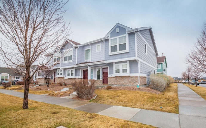 18916 E 57th Place Unit #D, Denver, Denver, Colorado, United States 80249, 3 Bedrooms Bedrooms, ,3 BathroomsBathrooms,Townhome,Sold!,E 57th Place Unit #D,9674785