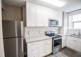 215 E 11th Avenue Unit #B4, Denver, Denver, Colorado, United States 80203, 1 Bedroom Bedrooms, ,1 BathroomBathrooms,Townhome,Sold!,E 11th Avenue Unit #B4,9674794