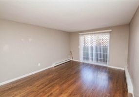 1410 York Street Unit #13, Denver, Denver, Colorado, United States 80206, 1 Bedroom Bedrooms, ,1 BathroomBathrooms,Townhome,Sold!,York Street Unit #13,9674809