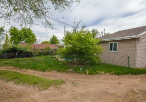 3400 S Eliot Street, Englewood, Arapahoe, Colorado, United States 80110, 2 Bedrooms Bedrooms, ,1 BathroomBathrooms,House,Sold!,S Eliot Street,9674817