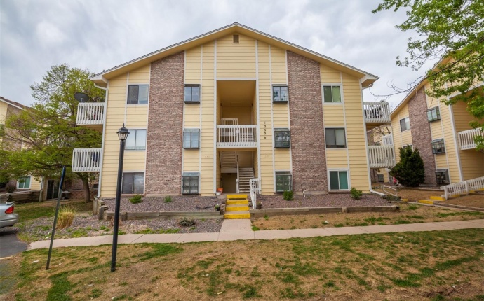 12536 E Cornell Avenue Unit #104, Aurora, Arapahoe, Colorado, United States 80014, 1 Bedroom Bedrooms, ,1 BathroomBathrooms,Townhome,Sold!,E Cornell Avenue Unit #104,9674819