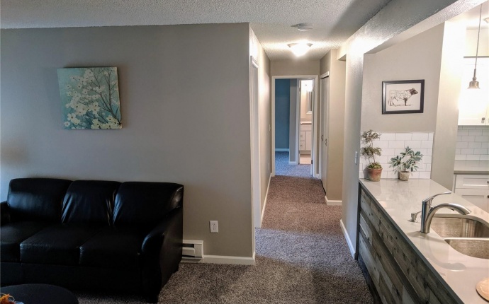 14652 E 2nd Avenue Unit #201D, Aurora, Arapahoe, Colorado, United States 80011, 2 Bedrooms Bedrooms, ,2 BathroomsBathrooms,Townhome,Sold!,E 2nd Avenue Unit #201D,9674822