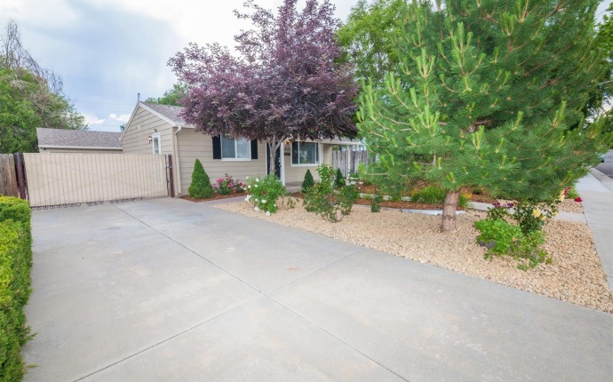 3920 S Grove St, Englewood, Arapahoe, Colorado, United States 80110, 2 Bedrooms Bedrooms, ,1 BathroomBathrooms,House,Sold!,S Grove St,9674837