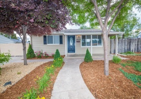 3920 S Grove St, Englewood, Arapahoe, Colorado, United States 80110, 2 Bedrooms Bedrooms, ,1 BathroomBathrooms,House,Sold!,S Grove St,9674837