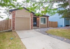 3052 S Truckee St, Aurora, Arapahoe, Colorado, United States 80013, 3 Bedrooms Bedrooms, ,2 BathroomsBathrooms,House,Sold!,S Truckee St,9674849