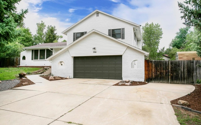 5561 W Fair Drive, Littleton, Jefferson, Colorado, United States 80123, 4 Bedrooms Bedrooms, ,3 BathroomsBathrooms,House,Sold!,W Fair Drive,9674869