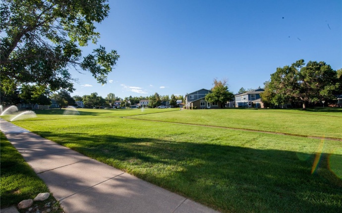 1253 S Wheeling Way, Aurora, Arapahoe, Colorado, United States 80012, 2 Bedrooms Bedrooms, ,1 BathroomBathrooms,Townhome,Sold!,S Wheeling Way,9674876