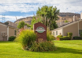 18278 W 58th Pl #42, Golden, Jefferson, Colorado, United States 80403, 2 Bedrooms Bedrooms, ,3 BathroomsBathrooms,Townhome,Sold!,W 58th Pl #42,9674877