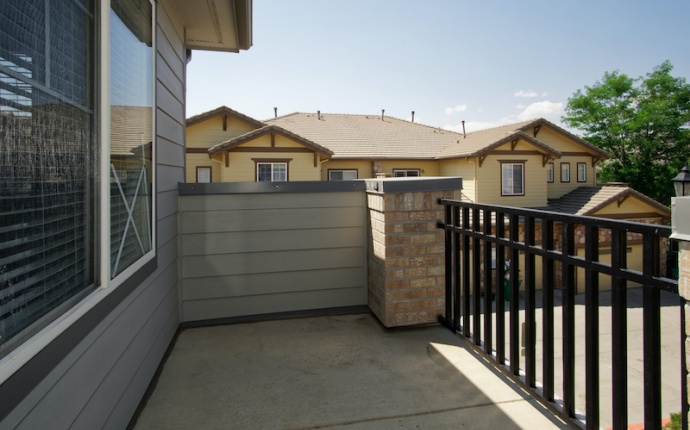 6725 S Winnipeg Circle Unit #106, Centennial, Arapahoe, Colorado, United States 80016, 2 Bedrooms Bedrooms, ,2 BathroomsBathrooms,Townhome,Sold!,S Winnipeg Circle Unit #106,9674971