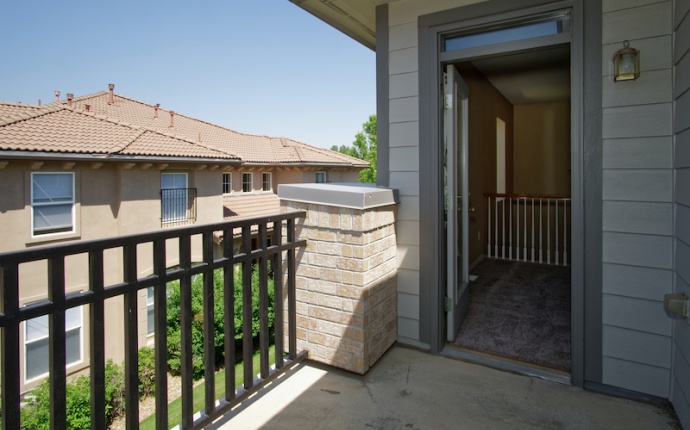 6725 S Winnipeg Circle Unit #106, Centennial, Arapahoe, Colorado, United States 80016, 2 Bedrooms Bedrooms, ,2 BathroomsBathrooms,Townhome,Sold!,S Winnipeg Circle Unit #106,9674971