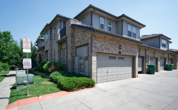 6725 S Winnipeg Circle Unit #106, Centennial, Arapahoe, Colorado, United States 80016, 2 Bedrooms Bedrooms, ,2 BathroomsBathrooms,Townhome,Sold!,S Winnipeg Circle Unit #106,9674971