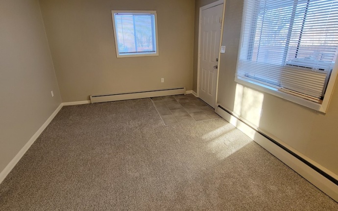5509 W Mississippi Ave, Lakewood, Adams, Colorado, United States 80226, 9 Bedrooms Bedrooms, ,4 BathroomsBathrooms,Commercial,Sold!,W Mississippi Ave,9675014