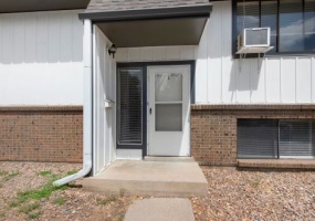 850 Utica Street Unit #B, Denver, Denver, Colorado, United States 80204, 3 Bedrooms Bedrooms, ,2 BathroomsBathrooms,Townhome,For Sale,Utica Street Unit #B,9675029