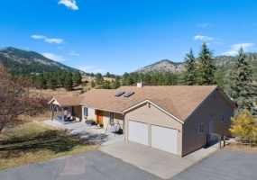 87 Elmgreen Lane, Jefferson, Colorado, United States 80439, 3 Bedrooms Bedrooms, ,2 BathroomsBathrooms,House,For Sale,Elmgreen Lane,9675031