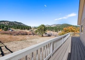 87 Elmgreen Lane, Jefferson, Colorado, United States 80439, 3 Bedrooms Bedrooms, ,2 BathroomsBathrooms,House,For Sale,Elmgreen Lane,9675031