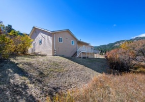 87 Elmgreen Lane, Jefferson, Colorado, United States 80439, 3 Bedrooms Bedrooms, ,2 BathroomsBathrooms,House,For Sale,Elmgreen Lane,9675031