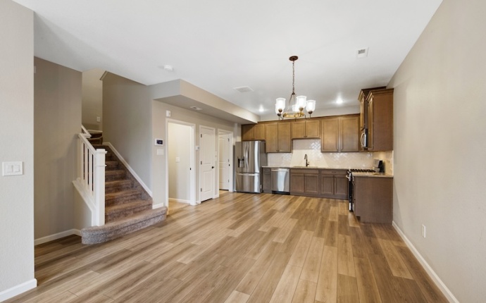 23539 E Ida Drive, Aurora, Colorado, United States, 3 Bedrooms Bedrooms, ,3 BathroomsBathrooms,Townhome,For Sale,Unit #C,E Ida Drive,9675032
