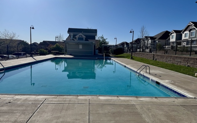 23539 E Ida Drive, Aurora, Colorado, United States, 3 Bedrooms Bedrooms, ,3 BathroomsBathrooms,Townhome,For Sale,Unit #C,E Ida Drive,9675032