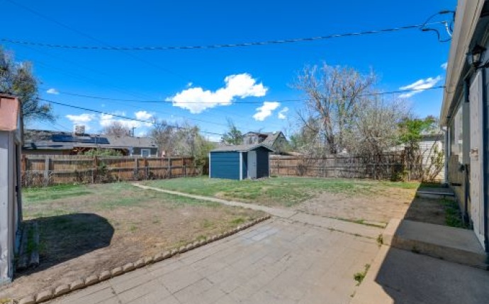 735 Iola Street, Aurora, Aurora, Colorado, United States 80010, 3 Bedrooms Bedrooms, ,1 BathroomBathrooms,House,Under Contract,Iola Street,9675035