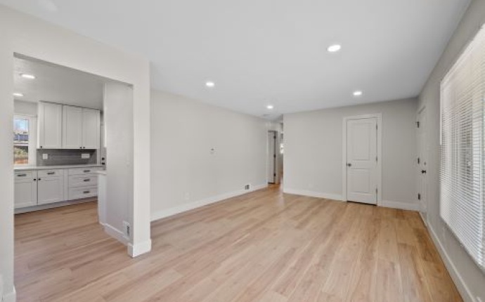 735 Iola Street, Aurora, Aurora, Colorado, United States 80010, 3 Bedrooms Bedrooms, ,1 BathroomBathrooms,House,Under Contract,Iola Street,9675035