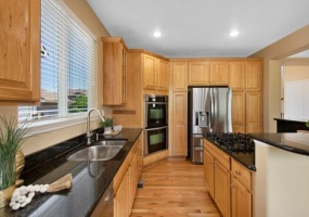 4821 Bluegate Drive, Highlands Ranch, Douglas, Colorado, United States 80130, 3 Bedrooms Bedrooms, ,3 BathroomsBathrooms,House,For Sale,Bluegate Drive,9675039 4821 Bluegate Drive, Highlands Ranch, Douglas, Colorado, United States 80130, 3 Bedrooms Bedrooms, ,3 BathroomsBathrooms,House,For Sale,Bluegate Drive,9675039