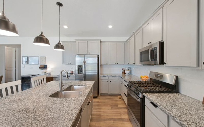 12826 Lake Port Street, Longmont, Weld, Colorado, United States 80504, 5 Bedrooms Bedrooms, ,4 BathroomsBathrooms,House,Sold!,Lake Port Street,9675041