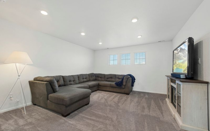 12826 Lake Port Street, Longmont, Weld, Colorado, United States 80504, 5 Bedrooms Bedrooms, ,4 BathroomsBathrooms,House,Sold!,Lake Port Street,9675041