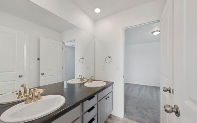 12826 Lake Port Street, Longmont, Weld, Colorado, United States 80504, 5 Bedrooms Bedrooms, ,4 BathroomsBathrooms,House,Sold!,Lake Port Street,9675041