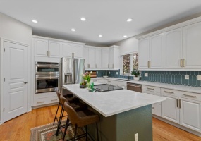 12054 E Lake Circle, Greenwood Village, Arapahoe, Colorado, United States 80111, 4 Bedrooms Bedrooms, ,3 BathroomsBathrooms,House,Sold!,E Lake Circle,9675042