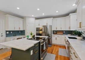 12054 E Lake Circle, Greenwood Village, Arapahoe, Colorado, United States 80111, 4 Bedrooms Bedrooms, ,3 BathroomsBathrooms,House,Sold!,E Lake Circle,9675042