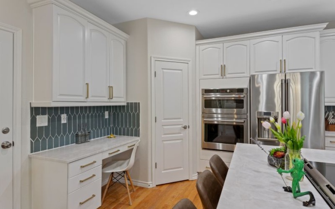 12054 E Lake Circle, Greenwood Village, Arapahoe, Colorado, United States 80111, 4 Bedrooms Bedrooms, ,3 BathroomsBathrooms,House,Sold!,E Lake Circle,9675042