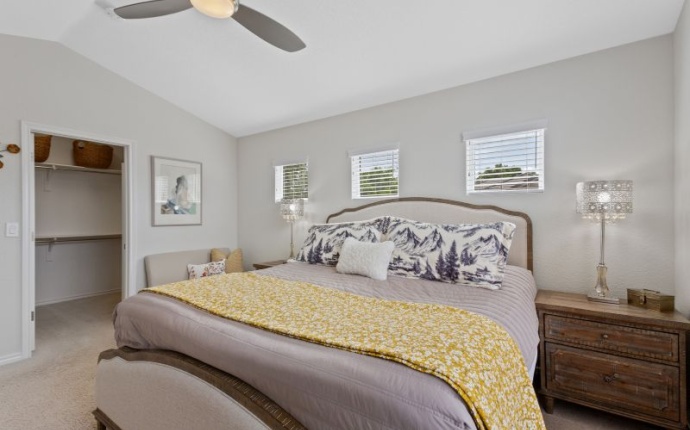 12054 E Lake Circle, Greenwood Village, Arapahoe, Colorado, United States 80111, 4 Bedrooms Bedrooms, ,3 BathroomsBathrooms,House,Sold!,E Lake Circle,9675042