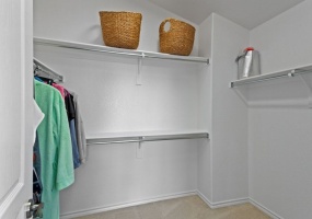 12054 E Lake Circle, Greenwood Village, Arapahoe, Colorado, United States 80111, 4 Bedrooms Bedrooms, ,3 BathroomsBathrooms,House,Sold!,E Lake Circle,9675042