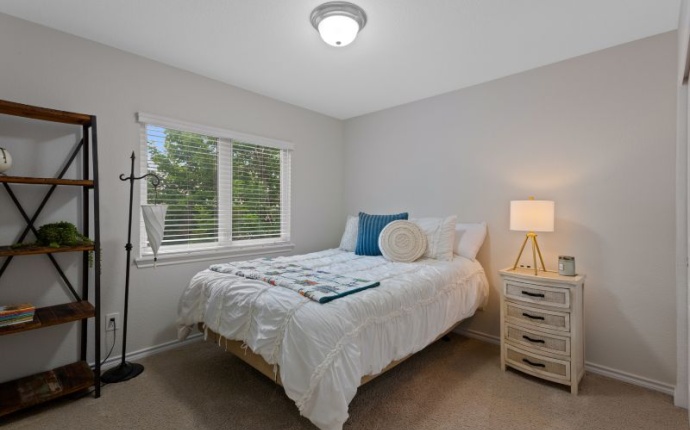 12054 E Lake Circle, Greenwood Village, Arapahoe, Colorado, United States 80111, 4 Bedrooms Bedrooms, ,3 BathroomsBathrooms,House,Sold!,E Lake Circle,9675042