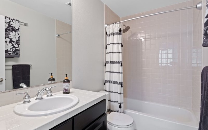 12054 E Lake Circle, Greenwood Village, Arapahoe, Colorado, United States 80111, 4 Bedrooms Bedrooms, ,3 BathroomsBathrooms,House,Sold!,E Lake Circle,9675042