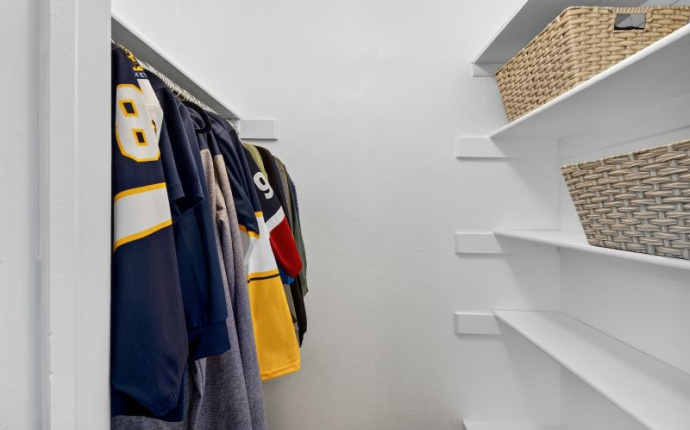 5547 S Kirk Circle, Centennial, Arapahoe, Colorado, United States 80015, 4 Bedrooms Bedrooms, ,4 BathroomsBathrooms,House,Sold!,S Kirk Circle,9675044