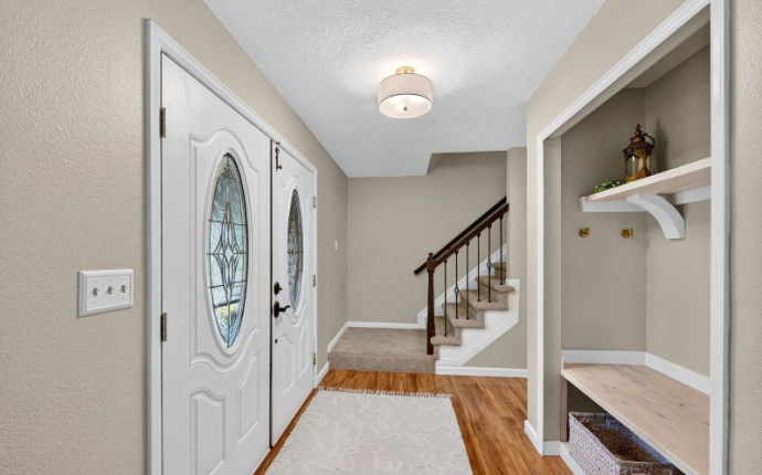 5547 S Kirk Circle, Centennial, Arapahoe, Colorado, United States 80015, 4 Bedrooms Bedrooms, ,4 BathroomsBathrooms,House,Sold!,S Kirk Circle,9675044