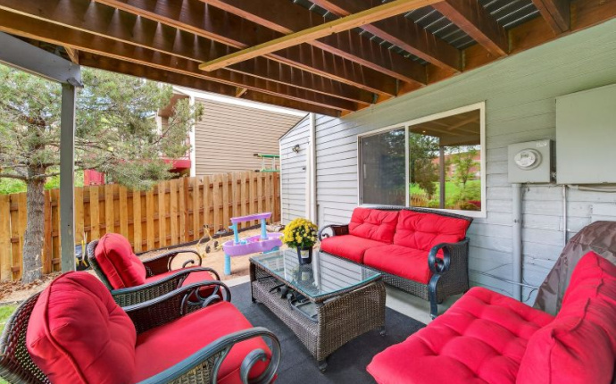 5547 S Kirk Circle, Centennial, Arapahoe, Colorado, United States 80015, 4 Bedrooms Bedrooms, ,4 BathroomsBathrooms,House,Sold!,S Kirk Circle,9675044