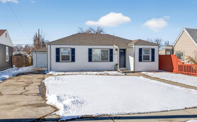 1341 Jamaica Street, Aurora, Aurora, Colorado, United States 80010, 3 Bedrooms Bedrooms, ,1 BathroomBathrooms,House,Under Contract,Jamaica Street,9675049
