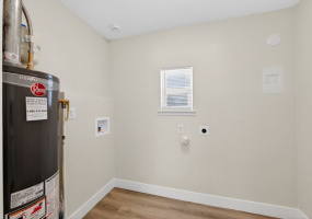 1341 Jamaica Street, Aurora, Aurora, Colorado, United States 80010, 3 Bedrooms Bedrooms, ,1 BathroomBathrooms,House,Under Contract,Jamaica Street,9675049