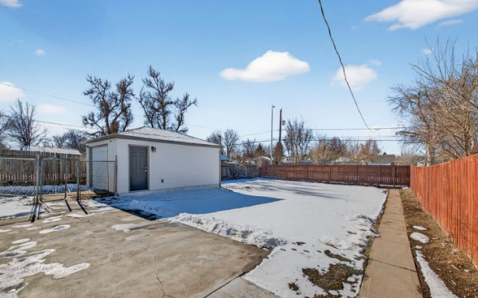 1341 Jamaica Street, Aurora, Aurora, Colorado, United States 80010, 3 Bedrooms Bedrooms, ,1 BathroomBathrooms,House,Under Contract,Jamaica Street,9675049