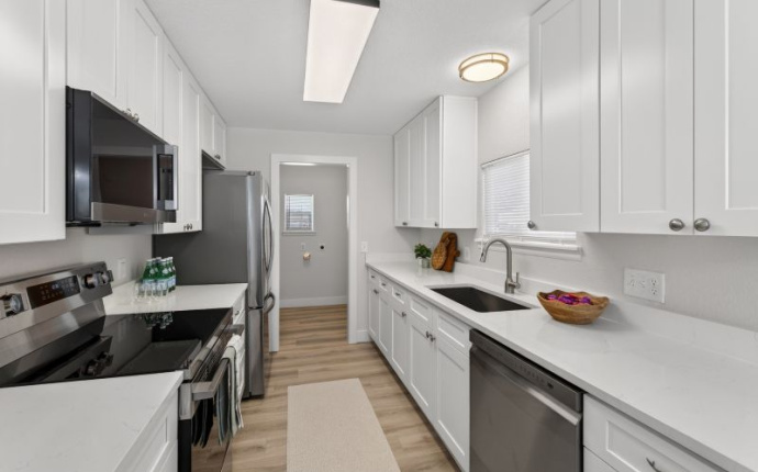 1341 Jamaica Street, Aurora, Aurora, Colorado, United States 80010, 3 Bedrooms Bedrooms, ,1 BathroomBathrooms,House,Under Contract,Jamaica Street,9675049