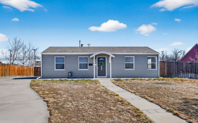 6014 Hudson Street, Commerce City, Adams, Colorado, United States 80022, 2 Bedrooms Bedrooms, ,1 BathroomBathrooms,House,Sold!,Hudson Street,9675050