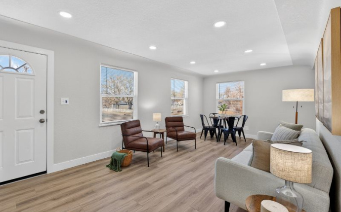 6014 Hudson Street, Commerce City, Adams, Colorado, United States 80022, 2 Bedrooms Bedrooms, ,1 BathroomBathrooms,House,Sold!,Hudson Street,9675050