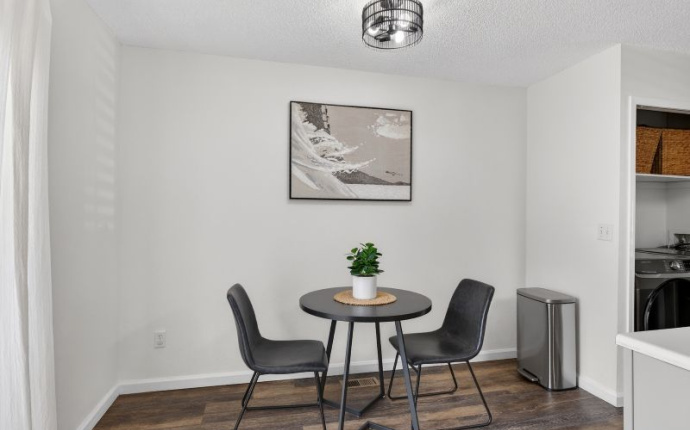 8188 S Fillmore Circle, Centennial, Arapahoe, Colorado, United States 80122, 2 Bedrooms Bedrooms, ,3 BathroomsBathrooms,Townhome,For Sale,8188,S Fillmore Circle,9675054