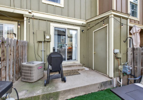 8188 S Fillmore Circle, Centennial, Arapahoe, Colorado, United States 80122, 2 Bedrooms Bedrooms, ,3 BathroomsBathrooms,Townhome,For Sale,8188,S Fillmore Circle,9675054