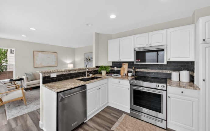 9792 Sydney Lane, Highlands Ranch, Douglas, Colorado, United States 80130, 3 Bedrooms Bedrooms, ,4 BathroomsBathrooms,House,For Sale,Sydney Lane,9675055