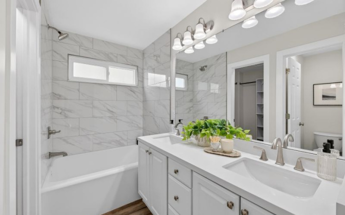 9792 Sydney Lane, Highlands Ranch, Douglas, Colorado, United States 80130, 3 Bedrooms Bedrooms, ,4 BathroomsBathrooms,House,For Sale,Sydney Lane,9675055