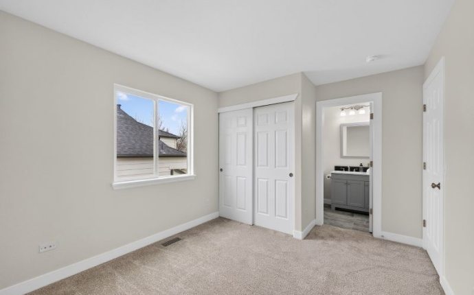 9792 Sydney Lane, Highlands Ranch, Douglas, Colorado, United States 80130, 3 Bedrooms Bedrooms, ,4 BathroomsBathrooms,House,For Sale,Sydney Lane,9675055