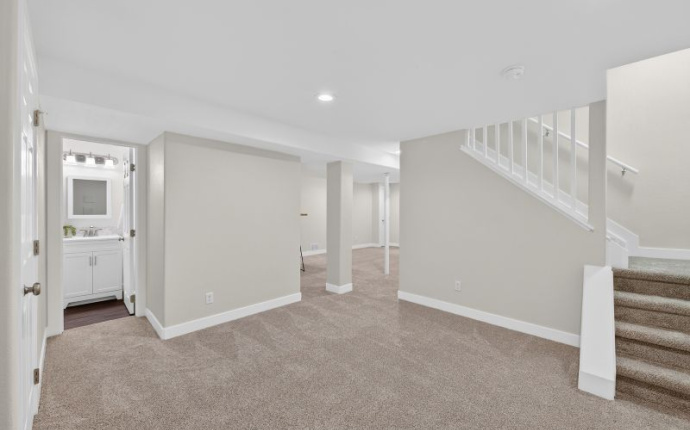 9792 Sydney Lane, Highlands Ranch, Douglas, Colorado, United States 80130, 3 Bedrooms Bedrooms, ,4 BathroomsBathrooms,House,For Sale,Sydney Lane,9675055